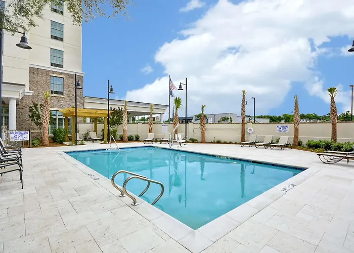 Hotel Hampton & Charleston Airport 3*